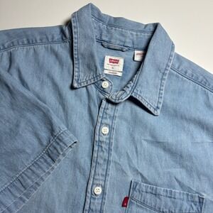 Levi's Strauss Denim Western Shirt Standard Fit Mens L Short Sleeve Light Wash